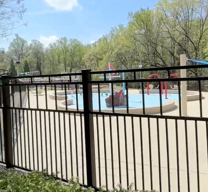 Tanglewood Park Peter S. Brunstetter Aquatic Center